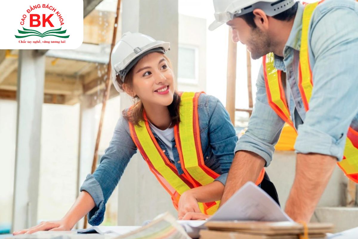 Kỹ sư vận hành máy móc là nghề thiên về thao tác kỹ thuật, ít giao tiếp không hợp với nghề có trí thông minh ngôn ngữ Kỹ sư vận hành máy móc là nghề thiên về thao tác kỹ thuật, ít giao tiếp không hợp với nghề có trí thông minh ngôn ngữ