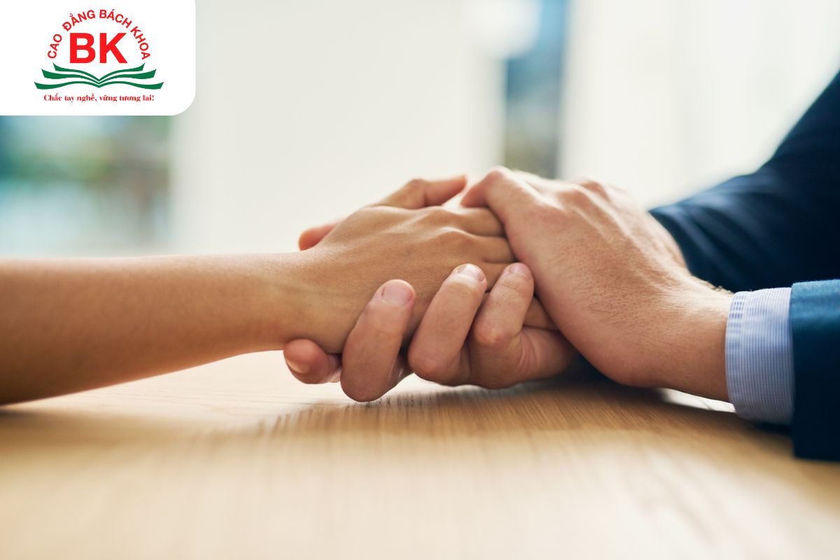 Người có trí thông minh xã hội có khả năng đồng cảm sâu sắc