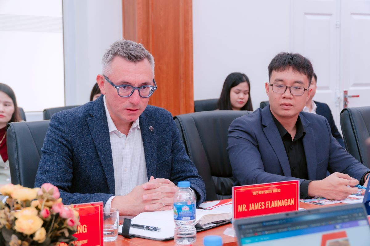 Tọa đàm hợp tác giữa Trường Cao đẳng Bách Khoa và đoàn TAFE New South Wales