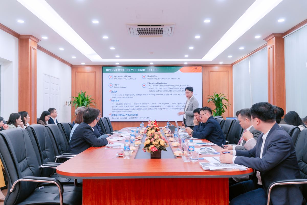 Tọa đàm hợp tác giữa Trường Cao đẳng Bách Khoa và đoàn TAFE New South Wales