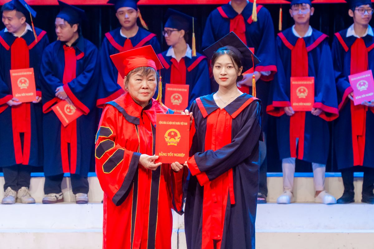 Bằng cao đẳng kế toán gọi là gì?