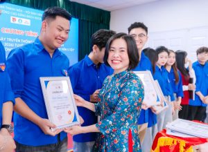 Sinh viên 5 tốt Cao đẳng Bách Khoa