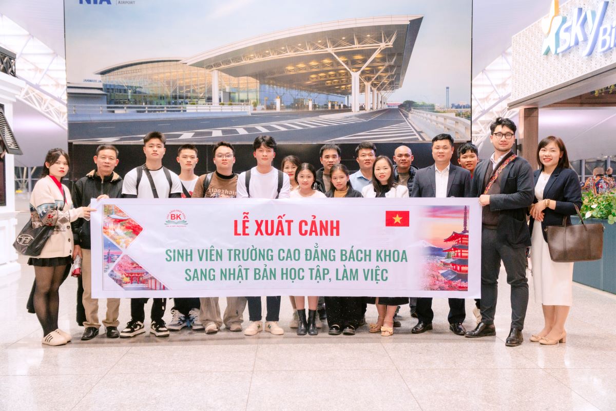 Sinh viên Trường Cao đẳng Bách Khoa du học Nhật Bản Sinh viên Trường Cao đẳng Bách Khoa du học Nhật Bản
