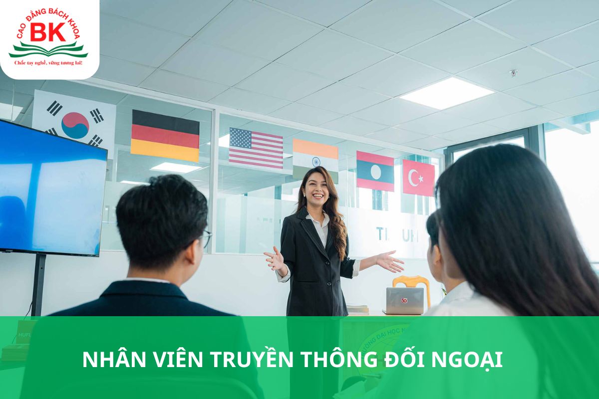 Nhân viên truyền thông đối ngoại Nhân viên truyền thông đối ngoại