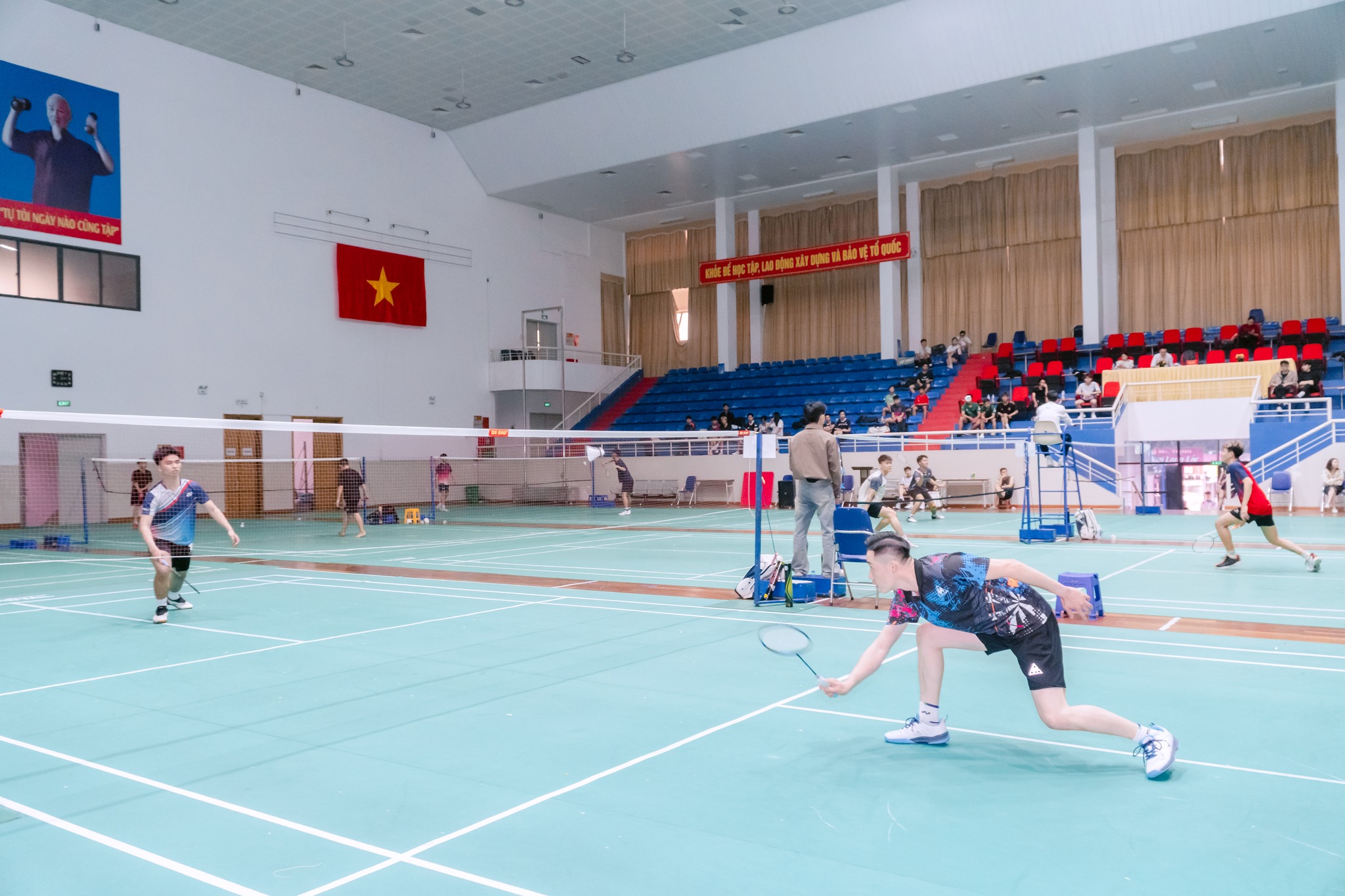 Khoảnh khắc giằng co điểm số giữa hai bên