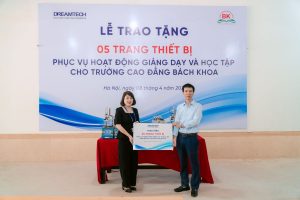 Công ty TNHH Dreamtech Việt Nam tặng 05 thiết bị công nghệ hiện đại cho nhà trường