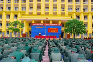 Sinh viên Khóa 16,17 Trường Cao đẳng Bách Khoa bước vào học kỳ Giáo dục Quốc phòng và An ninh