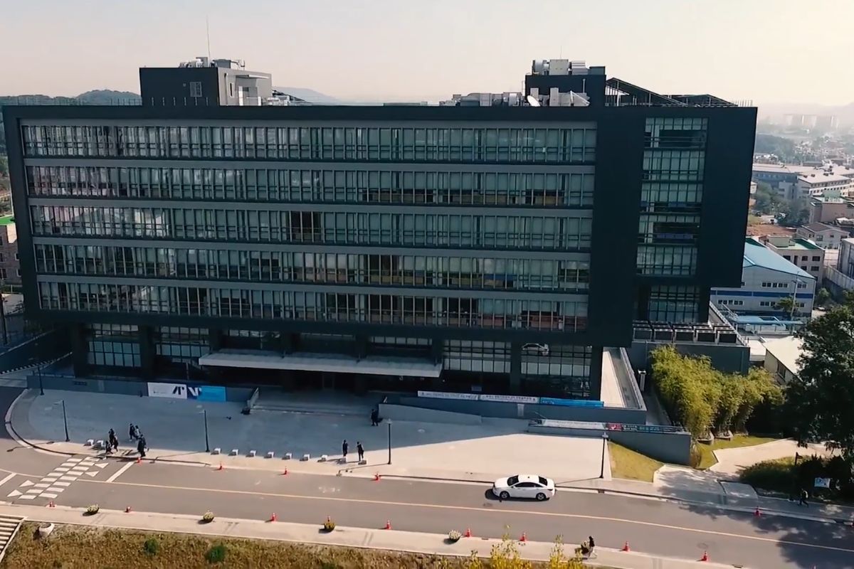 Trường Đại học Nữ Suwon nằm ở vị trí thuận lợi cho học tập và làm việc