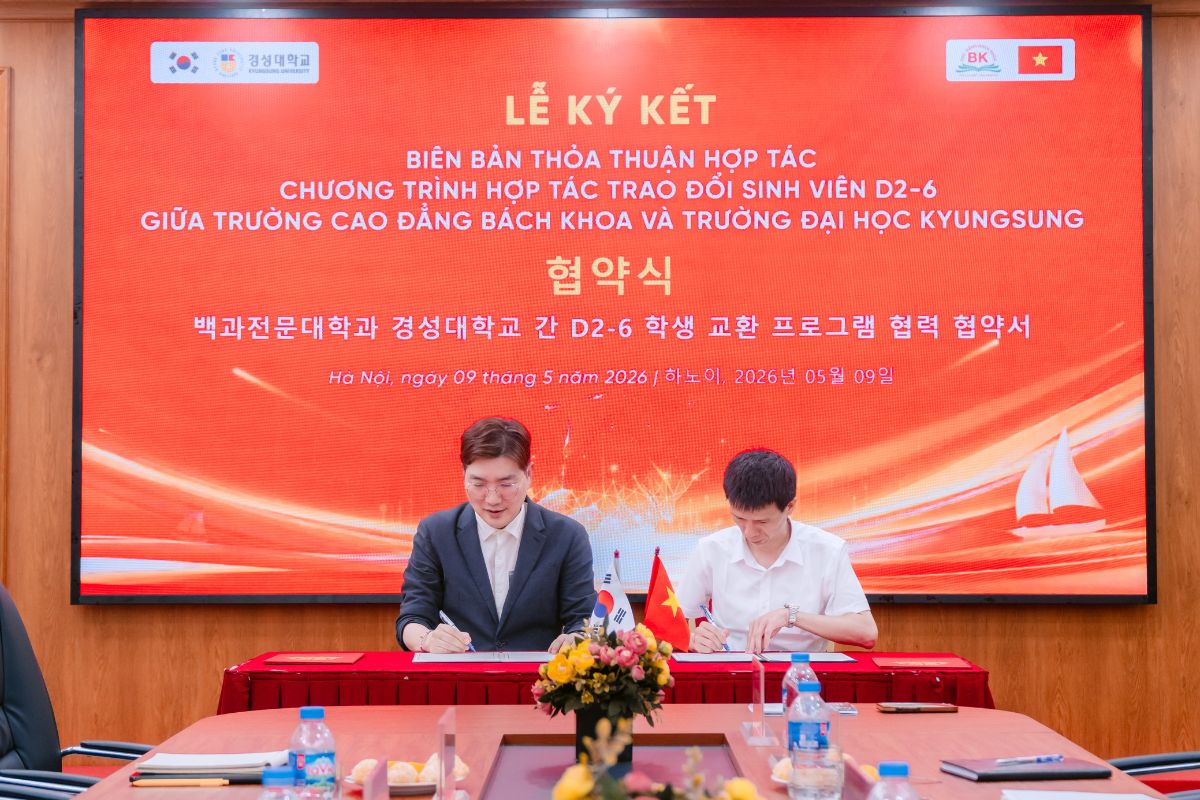 Đại diện hai đơn vị ký kết biên bản ghi nhớ (MOU)