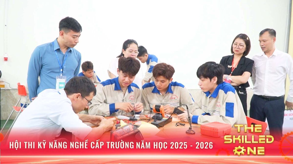 Sự đồng hành của giảng viên, chuyên gia và doanh nghiệp góp phần hỗ trợ thí sinh hoàn thiện bài thi