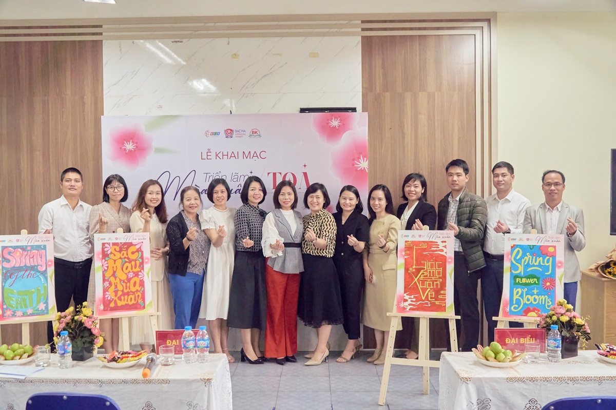 Sinh viên của Khoa được tham gia vào cộng đồng sinh viên sôi nổi, tài năng, và được tiếp cận với nhiều cuộc thi và dự án đa dạng